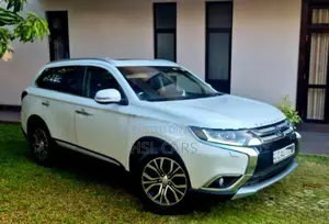 Mitsubishi Outlander 7 Seater 2016