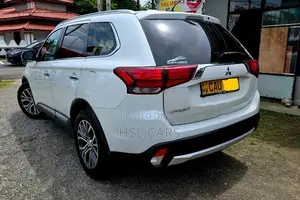 Mitsubishi Outlander 7 Seater 2016