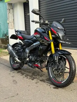 Bajaj Pulsar NS200 BS7 2025