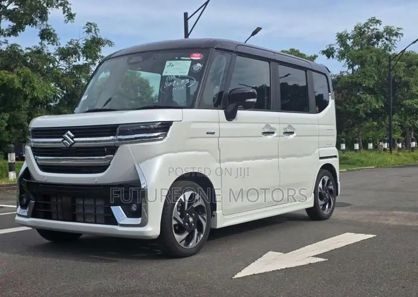 Suzuki Spacia Custom Hybrid XS 2025