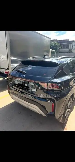 Toyota Urban Cruiser G e-DRIVE 2025