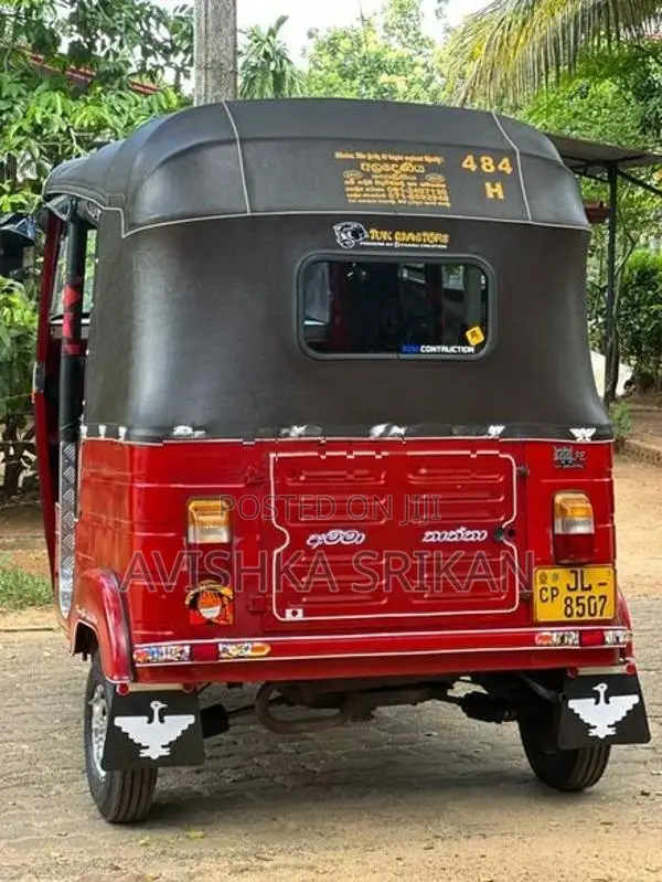 Bajaj RE 2003