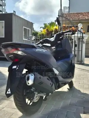 Honda PCX160 2025