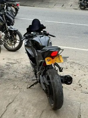 Yamaha R15 v3 2019