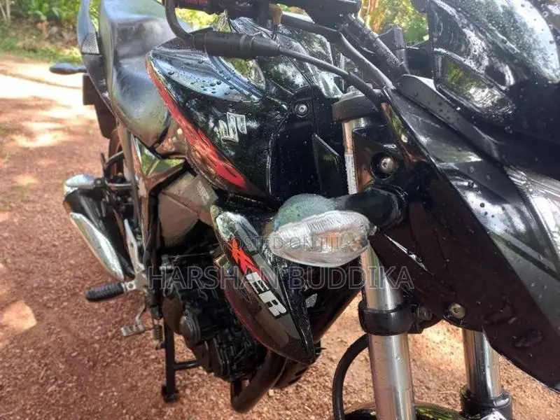 Suzuki Gixxer 2018