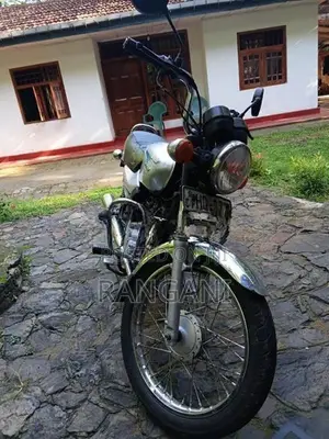 Bajaj Boxer 2004