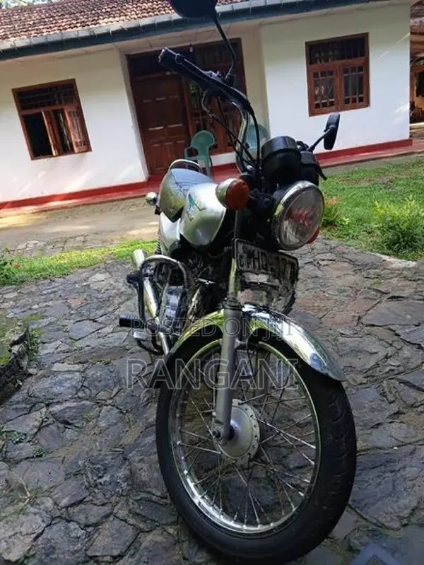 Bajaj Boxer 2004