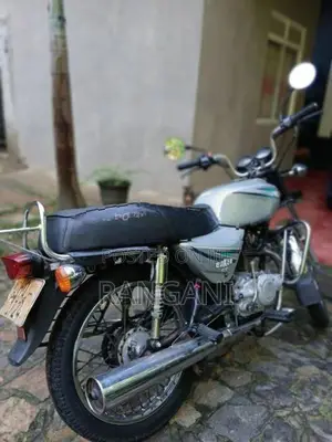 Bajaj Boxer 2004