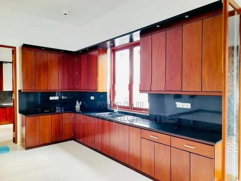 (AFA584) New 03 Story Luxury house With 20!P sale At Pitakotte