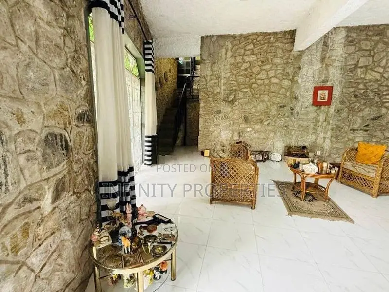 (AFA599) 02 Story House With 11.48 P Sale At Malabe