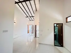 අතුරුගිරියෙන් අලුත්ම නිවසක් විකිණීමට |