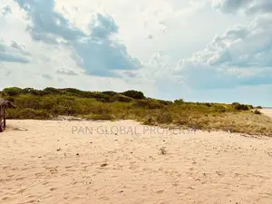 Beach Land for Sale in Kuchchaveli