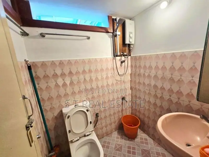 03 BR Two Storey House for Sale in Pitakotte