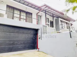 (AF352) 02 Storey House in Mirihana Nugegoda