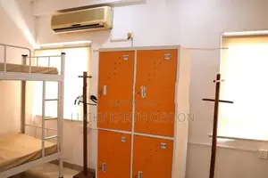 Nugegoda, 2nd Floor Unfurnished House (Commercial Use) For Rent (MG120