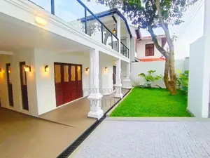 Supar Two Storey House for Sale in Talawatugoada Panipitiya Road