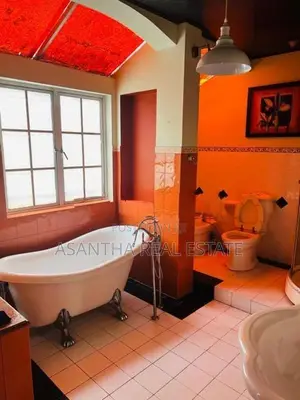(AF347) Luxury House with 18 P for Sale in Rajagiriya