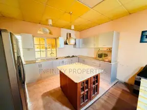 (AFA588) Luxury House With 18 P sale At Rajagiriya