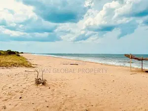 Beach Land for Sale in Kuchchaveli