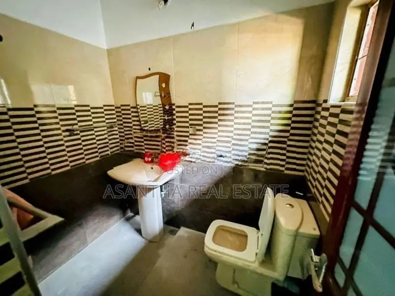 (AF336) 02 Story House & 24 P sale At Jantha mawatha Nawina Maharagama