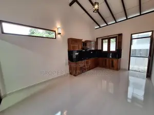 අතුරුගිරිය අලුතම් නිවසක් ව්කිනිමට