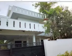 ☆ Ambalangoda 3 Story House for Sale ( RS- 476 )