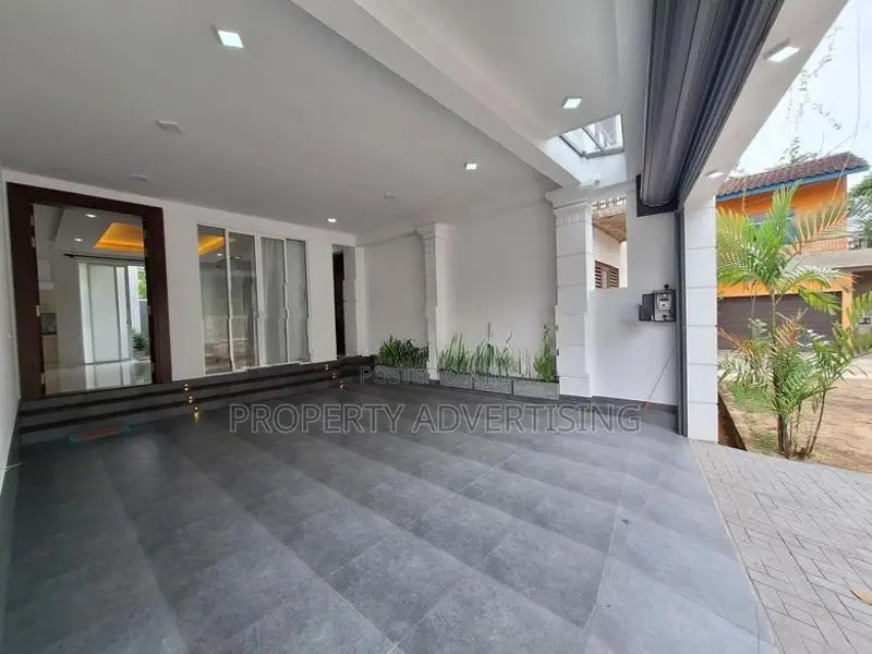 bathtaramulla luxury property for sale