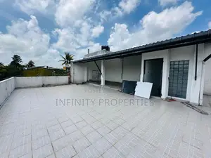 03 Storey House for Sale in Madiwela Ebuldeneya Nugegoda