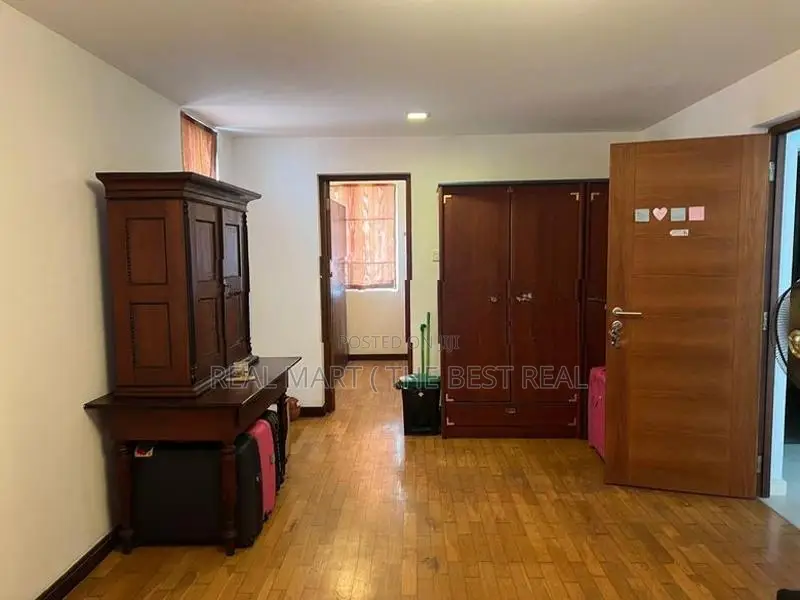 Lumiere Residencies : 3BR Apartment for Sale in Colombo 3