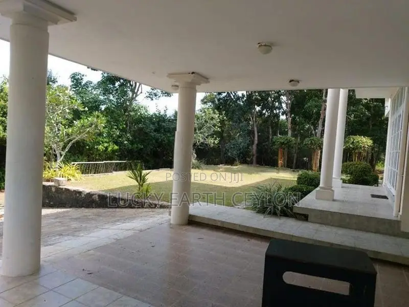 Malabe ,Unfurnished Spacious 2 Storey Beautiful House For Rent (NZM105