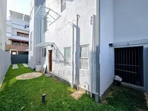 Brand New Luxury 3 Story House For Sale In Mount Lavinia