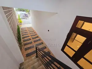 Luxury Apartment Newly Build House For Sale in Negombo