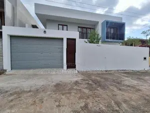 kottawa junction luxury house for sale