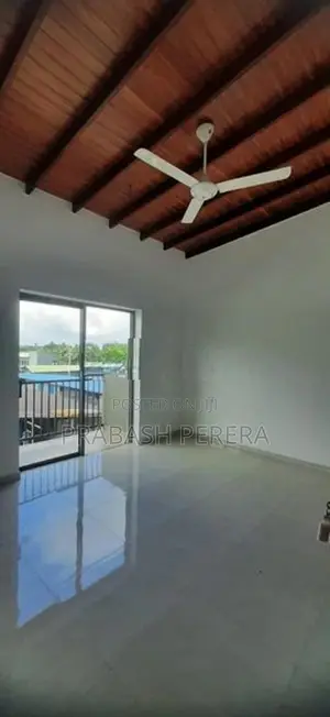 Brand New House for Sale Kahathuduwa Canterbury
