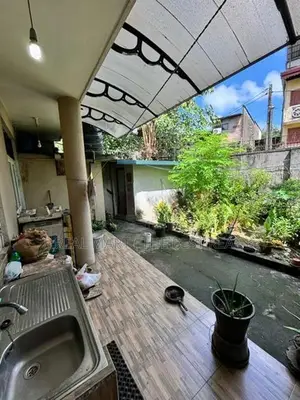 Peliyagoda : 4BR (6.1P) House for Sale
