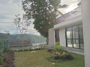 Ready Your Deram Kandy Victoria Reservoirs House for Sale