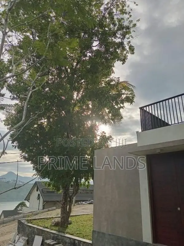 Ready Your Deram Kandy Victoria Reservoirs House for Sale