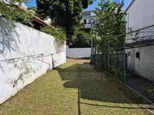 12P High Residential Property For Sale in Nawala