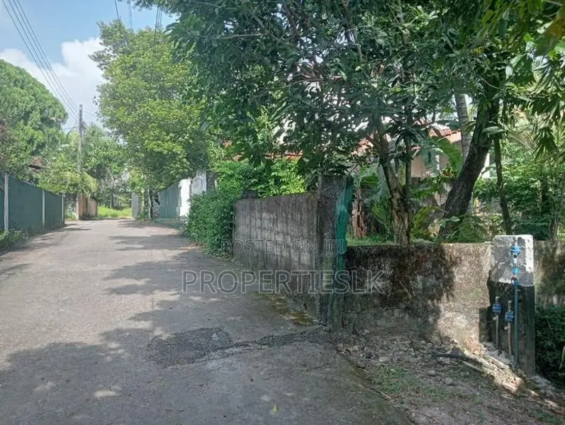 Rajagiriya Prime Location 12.3Perches Land For Sale