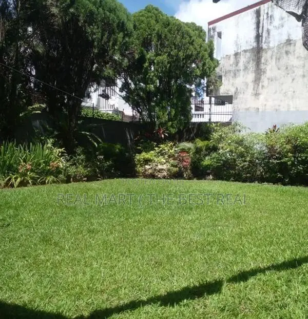 Colombo 5 : 3BR (17.5P) House for Sale