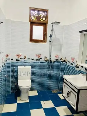 Three story house for sale in kadawatha