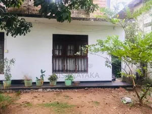 house for sale in Battaramulla Ds304080