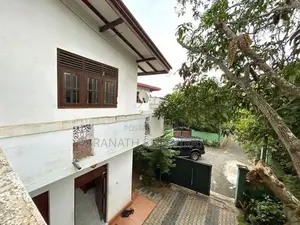 House in Kalutara North - 600 meters Away Gall Rd & Beach Tourist Dema