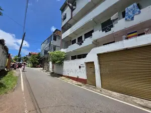 Piliyandala Town - 4 Storey Commercial Building for Sale
