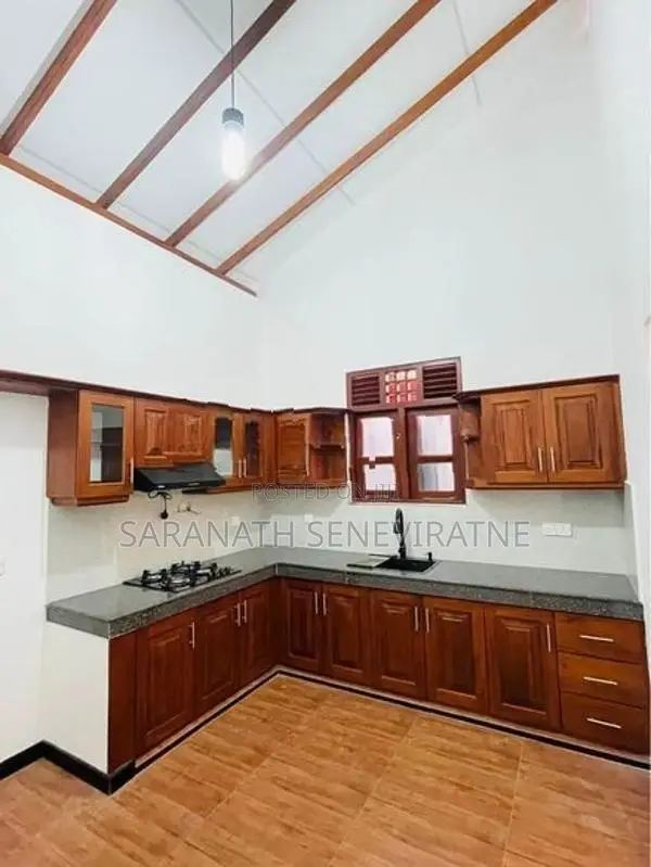 Brand New Single Storey House for Sale Dewalapola, Minuwangoda