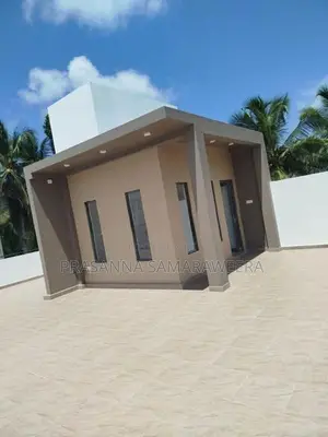 New solid Modern super luxury House-piliyandala