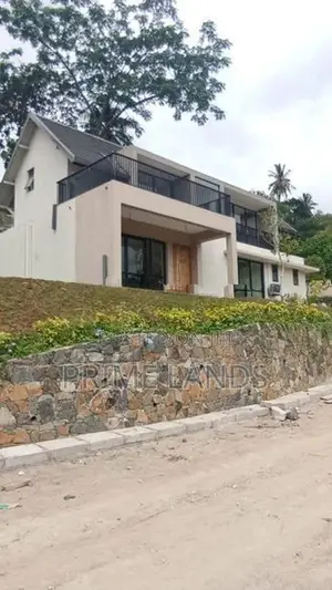 Kandy Victoria Reservoirs luxury Holidays