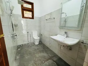 Solid Brand New Modern super luxury House-piliyandala