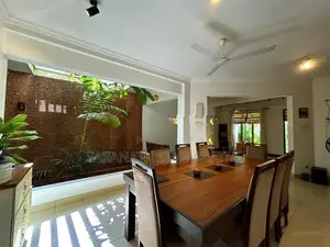Luxury Well Designed & Build House With Beautiful Garden - Nugegoda To