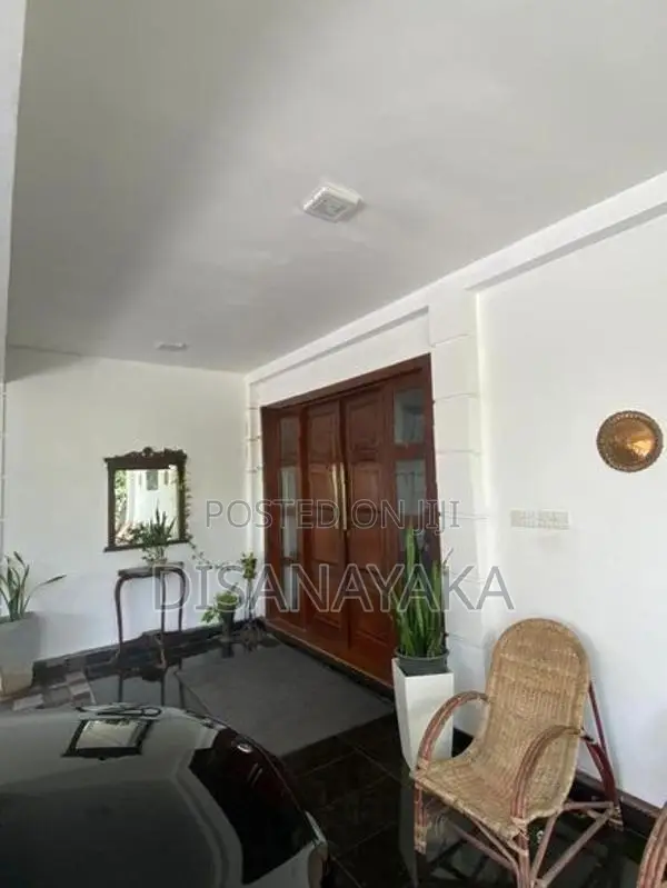 super luxury house for sale in koswatte Ds208070